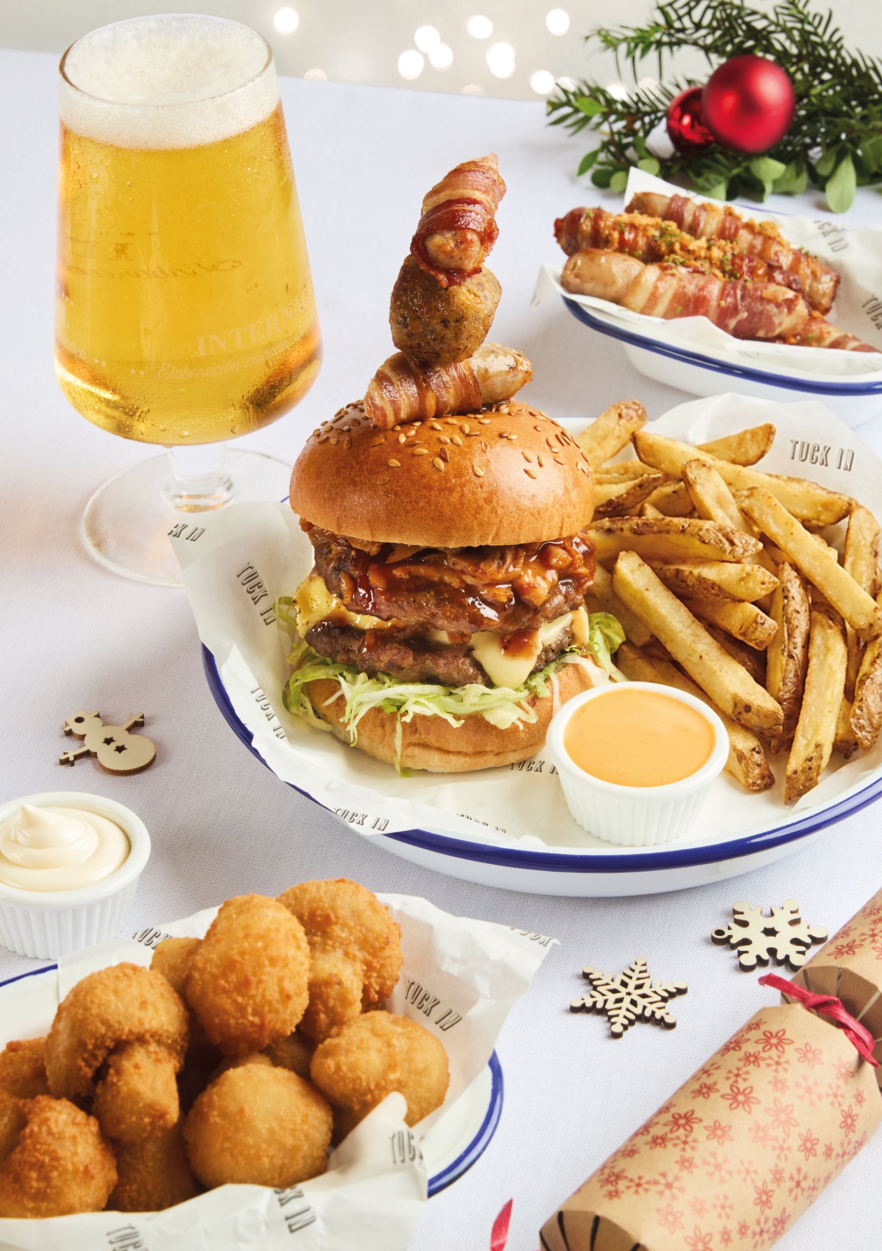 Festive Lunch & Dinner at The Meadowlark in Southend On Sea